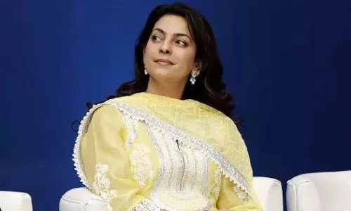 ശ്രദ്ധിക്കപ്പെടാനുള്ള ശ്രമം മാത്രം; 5ജിക്കെതിരെ ഹര്‍ജി നല്‍കിയ ജൂഹി ചൗളക്ക് 20 ലക്ഷം പിഴ