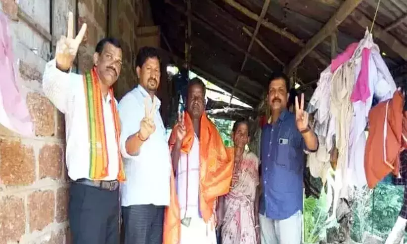 രണ്ടര ലക്ഷം രൂപയും ഫോണും നല്കി: മഞ്ചേശ്വരത്തുനിന്ന് പിന്മാറാൻ ബിജെപി പണം നൽകിയെന്ന വെളിപ്പെടുത്തലുമായി കെ.സുന്ദര രണ്ടര ലക്ഷം രൂപയും ഫോണും നല്കി: മഞ്ചേശ്വരത്തുനിന്ന് പിന്മാറാൻ ബിജെപി പണം നൽകിയെന്ന വെളിപ്പെടുത്തലുമായി കെ.സുന്ദര