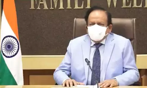 വിവേചനപരം; വാക്‌സിന്‍ പാസ്‌പോര്‍ട്ട് ഏര്‍പ്പെടുത്താനുള്ള നീക്കത്തെ എതിര്‍ക്കുമെന്ന് ഇന്ത്യ