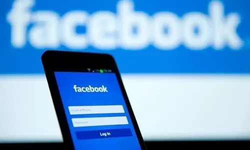 തന്നെ ശല്യപ്പെടുത്തിയ വ്യാജ ഐഡിയെ തേടി കണ്ടുപിടിച്ച ഒരു എഴുത്തുകാരൻ