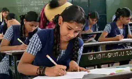 തമിഴ്നാട്ടിൽ പ്ലസ് ടു പരീക്ഷ റദ്ദാക്കി തമിഴ്നാട്ടിൽ പ്ലസ് ടു പരീക്ഷ റദ്ദാക്കി