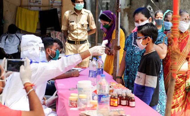 മഹാരാഷ്ട്രയില്‍ കോവിഡ് കേസുകള്‍ ഗണ്യമായി കുറയുന്നു; പ്രതിദിന മരണനിരക്കും താഴേക്ക്