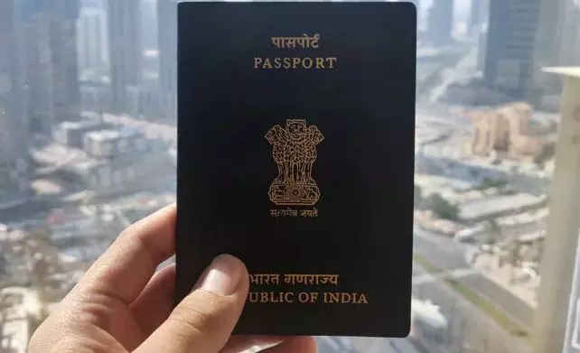 വിദേശത്ത് പോകുന്ന വിദ്യാര്ത്ഥികളുടെയും അത്ലറ്റുകളുടെയും പാസ്പോര്ട്ടുകള് വാക്സിനേഷന് രേഖയുമായി ബന്ധിപ്പിക്കണം വിദേശത്ത് പോകുന്ന വിദ്യാര്ത്ഥികളുടെയും അത്ലറ്റുകളുടെയും പാസ്പോര്ട്ടുകള് വാക്സിനേഷന് രേഖയുമായി ബന്ധിപ്പിക്കണം