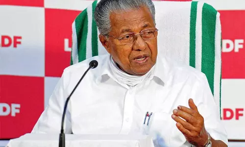 രോഗപ്രതിരോധത്തിന്‍റെ മുന്‍ നിരയില്‍ കേരളമുണ്ടാകും; പുതിയ വാക്സിന്‍ നയത്തെ സ്വാഗതം ചെയ്ത് മുഖ്യമന്ത്രി