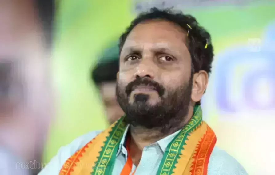 സ്ഥാനാർഥിത്വത്തിൽനിന്ന് പിൻമാറാൻ കോഴ; കെ.സുരേന്ദ്രനെതിരെ കേസെടുത്തു സ്ഥാനാർഥിത്വത്തിൽനിന്ന് പിൻമാറാൻ കോഴ; കെ.സുരേന്ദ്രനെതിരെ കേസെടുത്തു