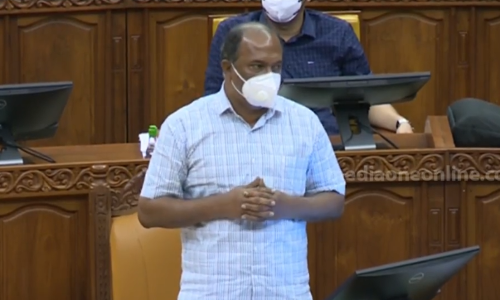 ഏറ്റെടുക്കാന്‍ പറ്റാത്ത പ്രഖ്യാപനങ്ങള്‍ നടത്തി മാതൃകയാകാന്‍ കഴിയില്ലെന്ന് കെ.എന്‍ ബാലഗോപാല്‍