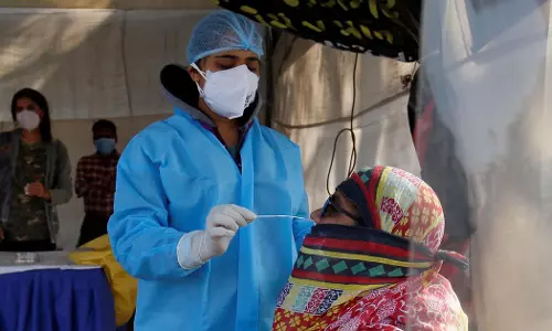 മുഴുവന്‍ ജില്ലകളിലും സജീവകേസുകള്‍ 600ല്‍ താഴെ; ഉത്തര്‍പ്രദേശില്‍ കൊറോണ കര്‍ഫ്യൂ പിന്‍വലിച്ചു