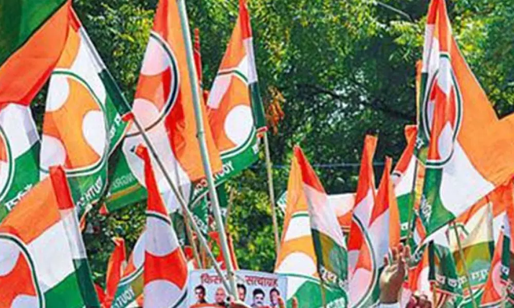 5,000 പേര്ക്ക് പെട്രോള് നികുതി തിരികെ നല്കും; വ്യത്യസ്തമായ സമരവുമായി യൂത്ത് കോണ്ഗ്രസ് 5,000 പേര്ക്ക് പെട്രോള് നികുതി തിരികെ നല്കും; വ്യത്യസ്തമായ സമരവുമായി യൂത്ത് കോണ്ഗ്രസ്