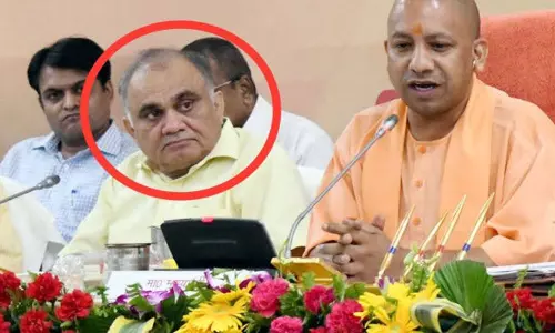 യുപി തെരഞ്ഞെടുപ്പ് മാസങ്ങൾ മാത്രം അകലെ; ഇലക്ഷൻ കമ്മിഷണറായി യോഗിയുടെ മുൻ ചീഫ് സെക്രട്ടറി