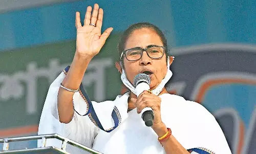 പെഗാസസ്: രാജ്യത്ത് അടിയന്തരാവസ്ഥയെക്കാള്‍ ഗുരുതരമായ സാഹചര്യമെന്ന് മമതാ ബാനര്‍ജി