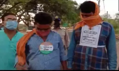 വാക്സിനെടുത്തവര്ക്ക് ഞാന് ദേശസ്നേഹി ബാഡ്ജ് നല്കി മധ്യപ്രദേശ് പൊലീസ് വാക്സിനെടുത്തവര്ക്ക് ഞാന് ദേശസ്നേഹി ബാഡ്ജ് നല്കി മധ്യപ്രദേശ് പൊലീസ്