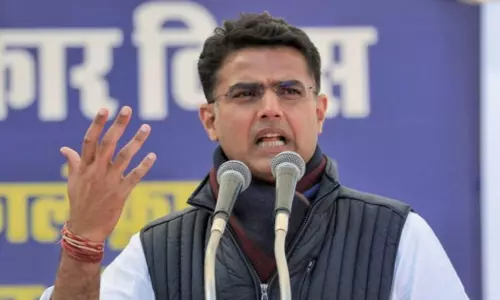 പാർട്ടിയിൽ ചേരുമെന്ന ബി.ജെ.പി നേതാവിന്റെ വാദം തള്ളി സച്ചിൻ പൈലറ്റ് പാർട്ടിയിൽ ചേരുമെന്ന ബി.ജെ.പി നേതാവിന്റെ വാദം തള്ളി സച്ചിൻ പൈലറ്റ്