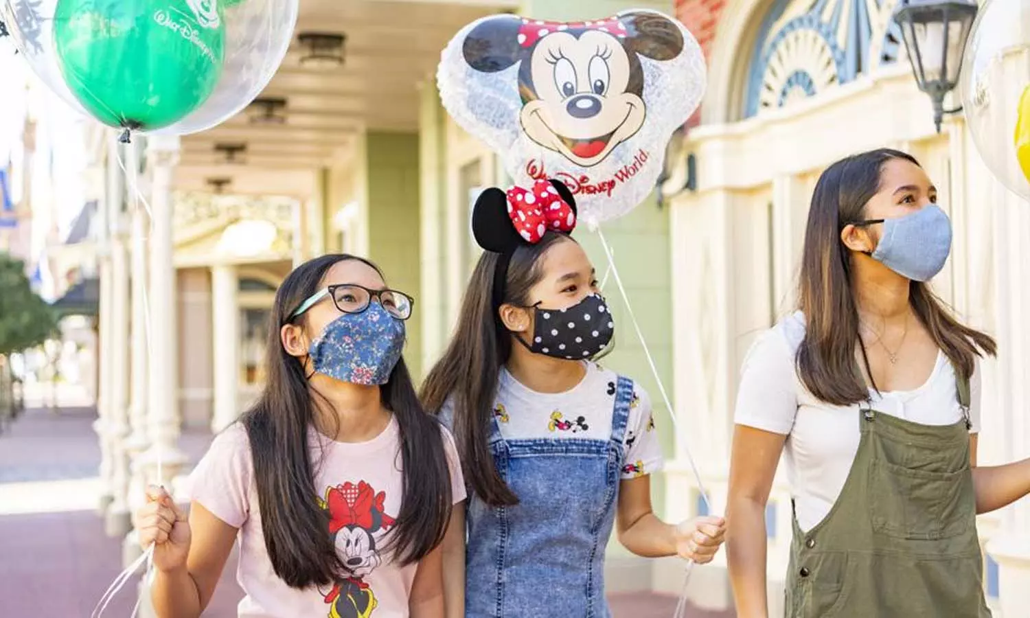 വാക്സിനെടുത്തവര്ക്ക് ഡിസ്നി വേള്ഡില് ഇനി മാസ്ക് വേണ്ട വാക്സിനെടുത്തവര്ക്ക് ഡിസ്നി വേള്ഡില് ഇനി മാസ്ക് വേണ്ട