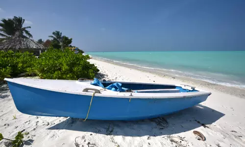 ബംഗാരം ടൂറിസം ദ്വീപ് കാണാനെത്തിയ മലയാളികളായ നഴ്സുമാർക്കെതിരെ കേസ്