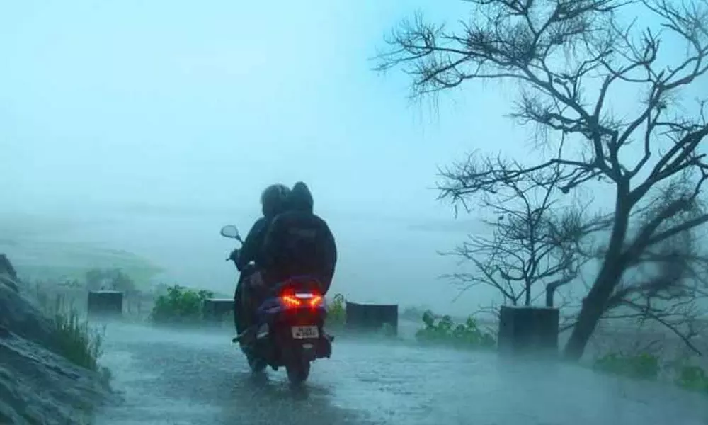 കേരളത്തിൽ അതിശക്തമായ മഴയ്ക്ക് സാധ്യത