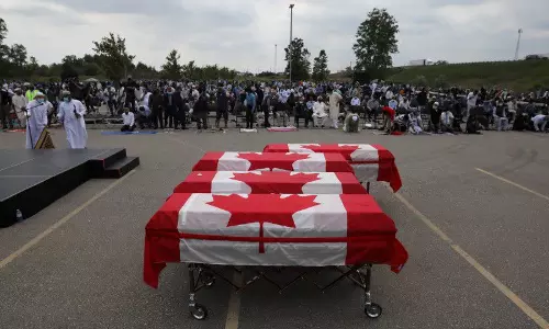 ദേശീയപതാകയിൽ പുതച്ച് അന്ത്യയാത്ര; ട്രക്ക് കൊലപാതകത്തിലെ ഇരകൾക്ക് കാനഡയുടെ ആദരം