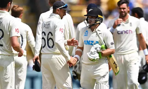 ഇംഗ്ലണ്ടിനെതിരെ അനായാസ വിജയവുമായി ന്യൂസിലന്‍ഡ്, ഒപ്പം പരമ്പരയും; ഇന്ത്യക്ക് വെല്ലുവിളി