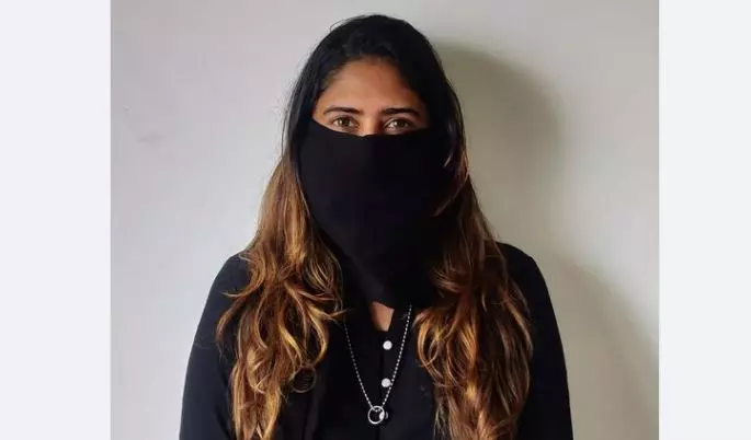 ഫാഷിസം ഇനി ലക്ഷദ്വീപ് ജനത സഹിക്കില്ല: കരിദിനം ആചരിച്ച് ഐഷ സുല്ത്താന ഫാഷിസം ഇനി ലക്ഷദ്വീപ് ജനത സഹിക്കില്ല: കരിദിനം ആചരിച്ച് ഐഷ സുല്ത്താന