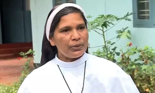 മഠം അധികൃതര്‍ ദ്രോഹിക്കുന്നുവെന്ന് ആരോപണം; സിസ്റ്റര്‍ ലൂസി നിരാഹാരത്തില്‍