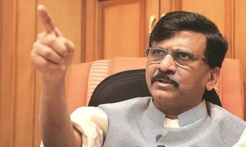 വിശ്വാസത്തിന്റെ പേരില് ജനങ്ങളില് നിന്ന് പണം വാങ്ങിയിട്ട് അത് ദുരുപയോഗം ചെയ്താല് വിശ്വാസത്തിന് എന്ത് പ്രസക്തി-രാമക്ഷേത്ര ഭൂമി തട്ടിപ്പില് ശിവസേന എംപി വിശ്വാസത്തിന്റെ പേരില് ജനങ്ങളില് നിന്ന് പണം വാങ്ങിയിട്ട് അത് ദുരുപയോഗം ചെയ്താല് വിശ്വാസത്തിന് എന്ത് പ്രസക്തി-രാമക്ഷേത്ര ഭൂമി തട്ടിപ്പില് ശിവസേന എംപി