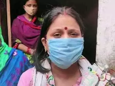 എന്റെ ഭര്ത്താവിനെ കൊന്നതാണ്: മാധ്യമപ്രവര്ത്തകന്റെ മരണം വാഹനാപകടമെന്ന യുപി പൊലീസ് റിപ്പോര്ട്ട് തള്ളി ഭാര്യ എന്റെ ഭര്ത്താവിനെ കൊന്നതാണ്: മാധ്യമപ്രവര്ത്തകന്റെ മരണം വാഹനാപകടമെന്ന യുപി പൊലീസ് റിപ്പോര്ട്ട് തള്ളി ഭാര്യ