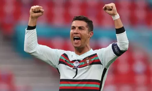 റൊണാള്ഡോ മറികടന്നത് ഒരു കൂട്ടം റെക്കോർഡുകൾ റൊണാള്ഡോ മറികടന്നത് ഒരു കൂട്ടം റെക്കോർഡുകൾ