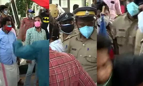 കൊല്ലം ബൈപ്പാസ് ടോൾ പിരിവ്: പ്രതിഷേധവുമായി യുവജന സംഘടനകൾ കൊല്ലം ബൈപ്പാസ് ടോൾ പിരിവ്: പ്രതിഷേധവുമായി യുവജന സംഘടനകൾ