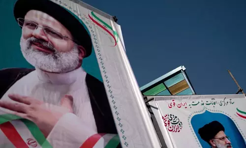 ഇറാൻ ജനത ആർക്കൊപ്പം?