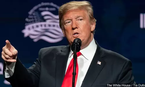 കോവിഡിൽ ഇന്ത്യ തകർന്നടിഞ്ഞു; ഡോണള്‍ഡ് ട്രംപ്