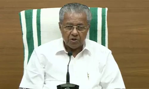 കെ.സുധാകരന്‍ സി.എച്ച് മുഹമ്മദ് കോയക്കെതിരെ ചെരിപ്പെറിഞ്ഞു; സംരക്ഷണം നല്‍കിയത് എ.കെ ബാലന്‍-പിണറായി