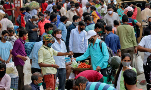നിയന്ത്രണങ്ങളില്‍ അലംഭാവം വേണ്ട; സംസ്ഥാനങ്ങള്‍ക്ക് കേന്ദ്രത്തിന്‍റെ മുന്നറിയിപ്പ്