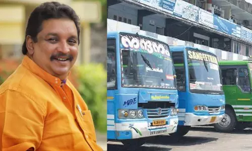 ആരുടെ തലയിലാണ് ഇത്തരം ബുദ്ധി ഉദിക്കുന്നത്?  ബസ് നിയന്ത്രണത്തിനെതിരെ ഷിബു ബേബി ജോൺ