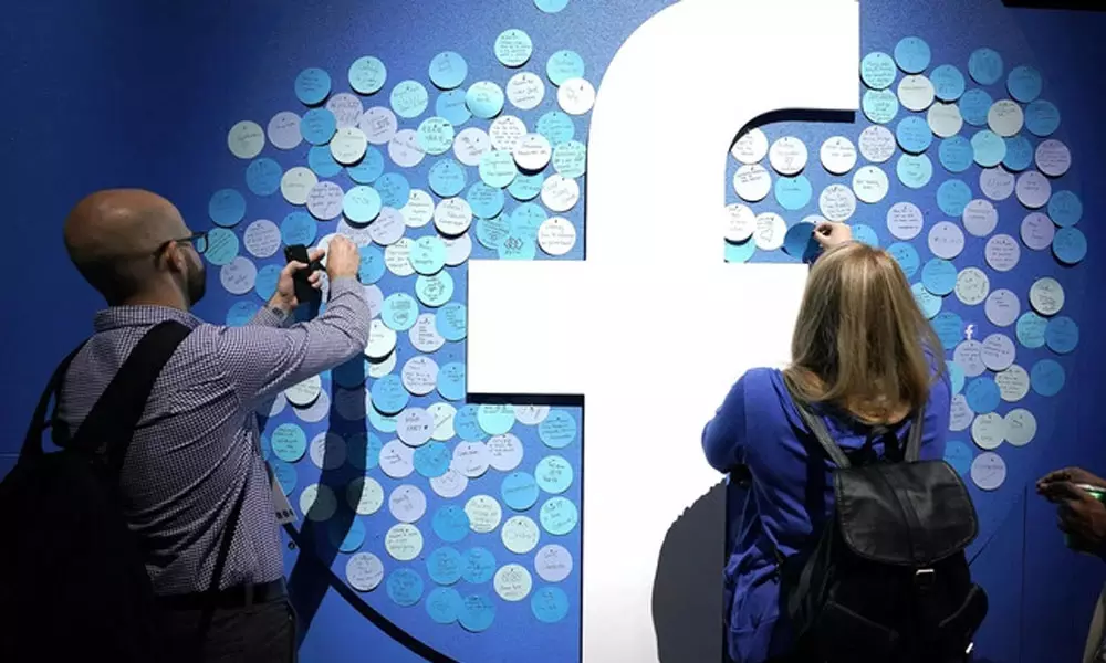 പുതിയ ഐടി ചട്ടങ്ങളിൽ മനുഷ്യാവകാശ ലംഘനമില്ലെന്ന് കേന്ദ്രം പുതിയ ഐടി ചട്ടങ്ങളിൽ മനുഷ്യാവകാശ ലംഘനമില്ലെന്ന് കേന്ദ്രം