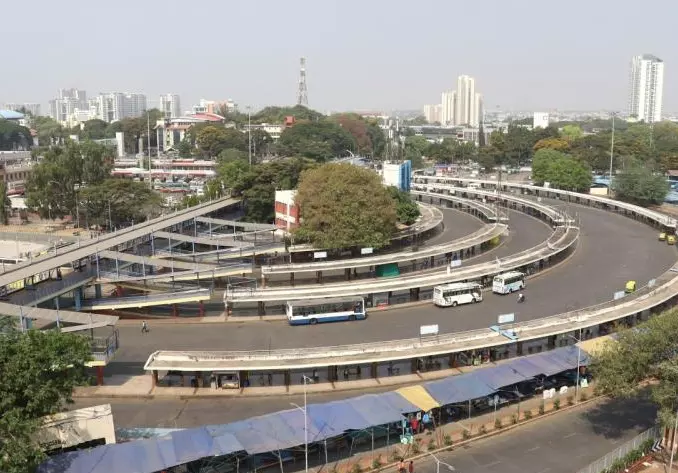 കർണാടകയിൽ 16 ജില്ലകളിൽ രണ്ടാംഘട്ട ഇളവുകൾ കർണാടകയിൽ 16 ജില്ലകളിൽ രണ്ടാംഘട്ട ഇളവുകൾ