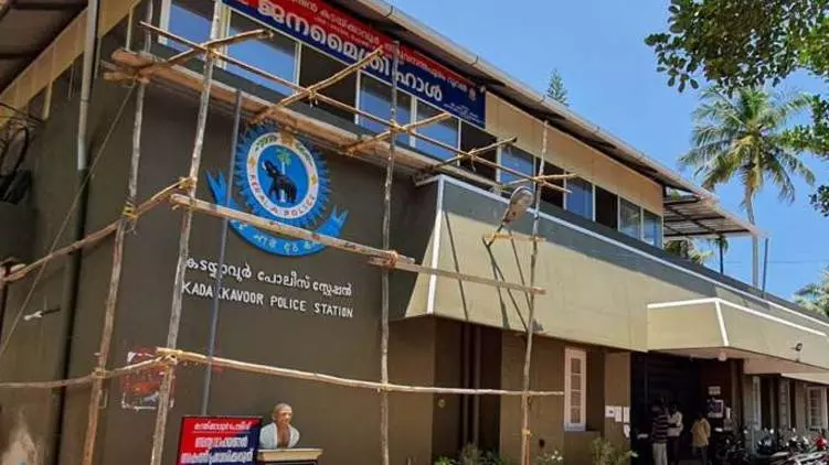 കടയ്ക്കാവൂര് പോക്സോ കേസ്: അമ്മക്കെതിരെ തെളിവില്ലെന്ന് അന്വേഷണസംഘം കടയ്ക്കാവൂര് പോക്സോ കേസ്: അമ്മക്കെതിരെ തെളിവില്ലെന്ന് അന്വേഷണസംഘം