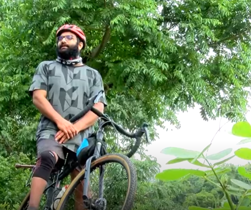 സൈക്കിളില്‍ ലഡാക്ക് ചുറ്റും അഷ്റഫ്, കാൽപാദം മുറിച്ച് മാറ്റുന്നതിന് മുമ്പ്