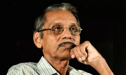 കവിയും ഗാനരചയിതാവുമായ പൂവച്ചൽ ഖാദർ അന്തരിച്ചു