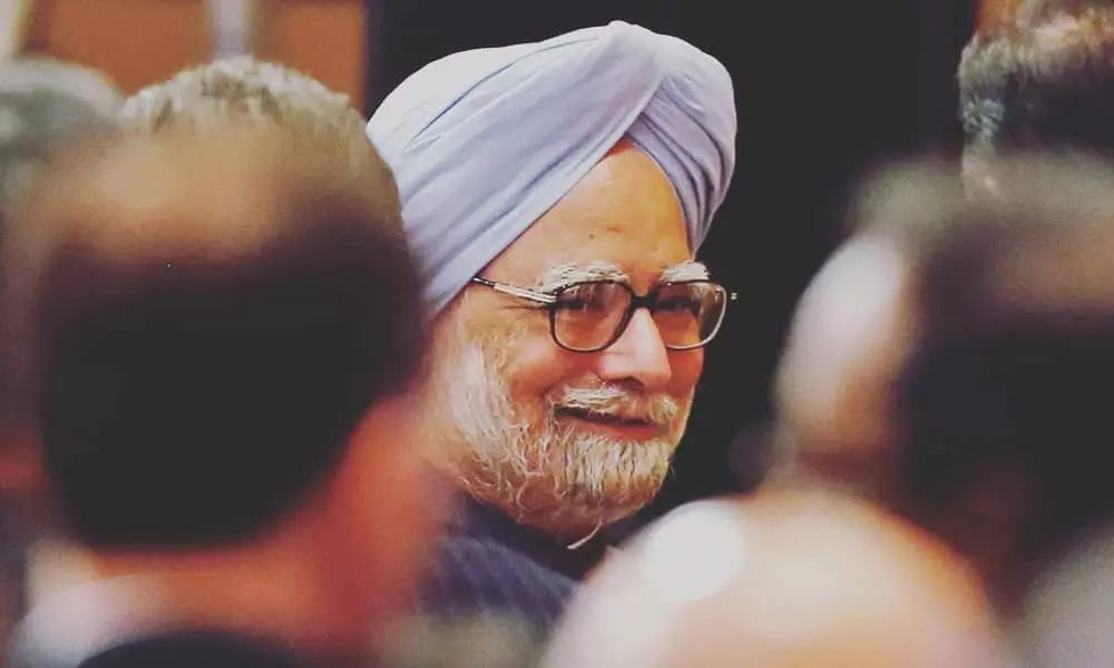 17 കോടി പോളിയോ വാക്‌സിൻ നൽകിയപ്പോൾ മൻമോഹൻ സിങിന്‍റെ പേരിൽ പോസ്റ്റർ ഇറക്കിയിരുന്നില്ല- ഒരു ദിവസത്തെ ഏറ്റവും ഉയർന്ന കോവിഡ് വാക്‌സിൻ വിതരണത്തിൽ പ്രതികരണവുമായി കോൺഗ്രസ്