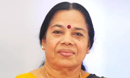 വിവാഹം കഴിഞ്ഞാൽ വരൻ വധുവിന്റെ വീട്ടിലേക്ക് വരട്ടെ : പി.കെ ശ്രീമതി ടീച്ചർ