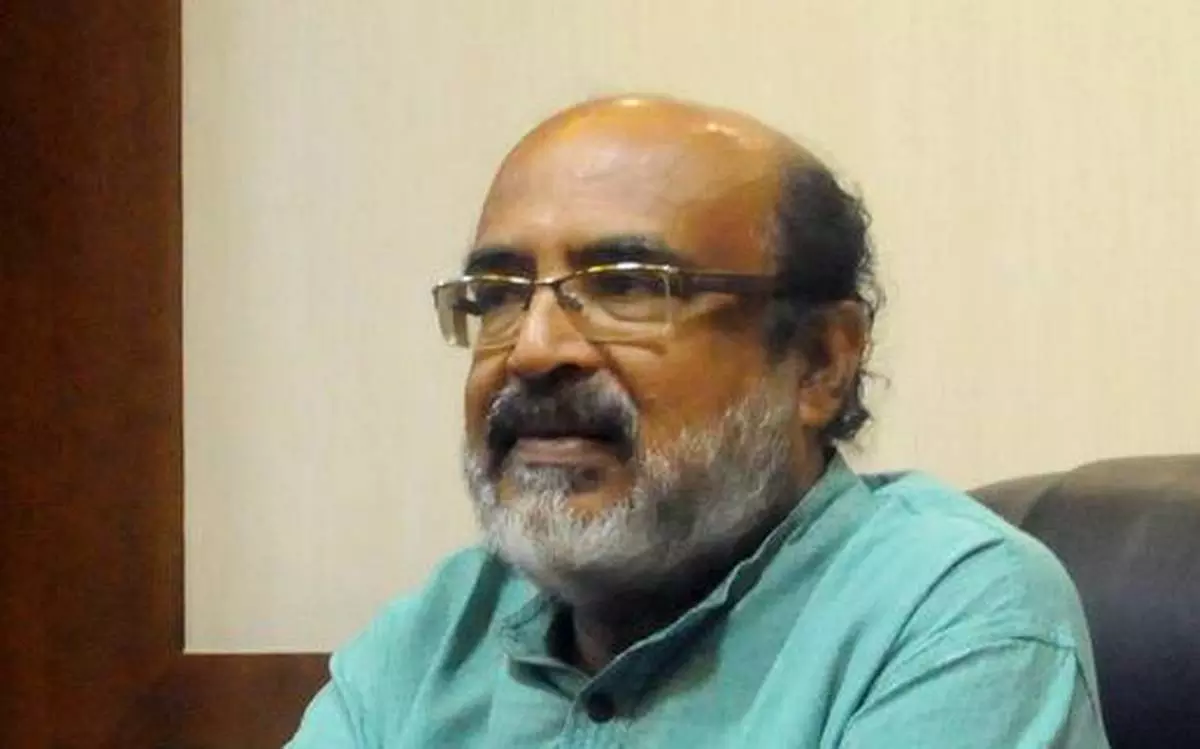 ഹിന്ദു പാനി, മുസ്ലിം പാനി രീതിയില് മതാടിസ്ഥാനത്തിൽ വാണിജ്യ സ്ഥാപനങ്ങള് സൃഷ്ടിക്കാന് ശ്രമം; ഹിന്ദു ബാങ്കിനെതിരെ തോമസ് ഐസക് ഹിന്ദു പാനി, മുസ്ലിം പാനി രീതിയില് മതാടിസ്ഥാനത്തിൽ വാണിജ്യ സ്ഥാപനങ്ങള് സൃഷ്ടിക്കാന് ശ്രമം; ഹിന്ദു ബാങ്കിനെതിരെ തോമസ് ഐസക്