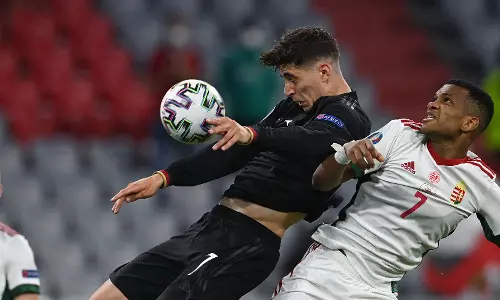 മരണഗ്രൂപ്പിൽ ജർമനിയെയും വിറപ്പിച്ച് ഹങ്കറിക്ക് വീരമൃത്യു