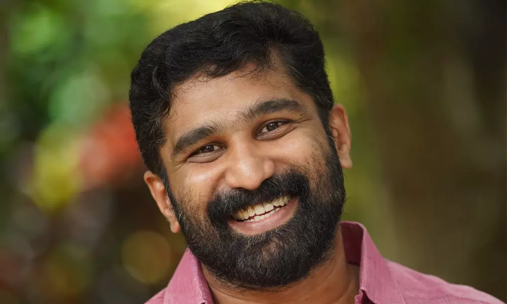 അഭിമാനത്തോടു കൂടി തന്നെ പറയാം വനിതാ കമ്മീഷൻ അധ്യക്ഷ ഒരു സഖാവാണ്- ജോസഫൈന്‍റെ പഴയ പ്രതികരണം പങ്കുവച്ച് വി.ടി. ബൽറാം