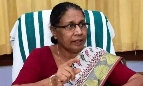 ഭർതൃ പീഡനത്തെക്കുറിച്ച് പരാതി പറഞ്ഞ യുവതിയോട് ക്ഷോഭിച്ച് ജോസഫൈൻ; എന്നാൽ പിന്നെ അനുഭവിച്ചോ- വ്യാപക പ്രതിഷേധം