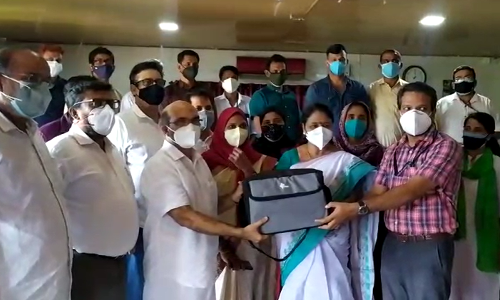 ചുങ്കത്തറയിലെ സാമൂഹ്യ ആരോഗ്യ കേന്ദ്രത്തിന് നിയോ ജിദ്ദയുടെ സഹായം കൈമാറി