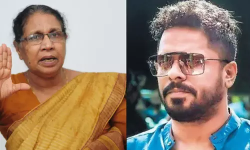 വനിതാ കമ്മീഷൻ അധ്യക്ഷ ക്രൂരയായ ജയിൽ വാർഡനെ ഓർമിപ്പിക്കുന്നു, സ്ഥാനമൊഴിയണം: ആഷിഖ് അബു