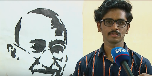 ക്യാന്‍വാസ് തലതിരിച്ച്, വര ചെറുവിരല്‍ കൊണ്ട്; വൈറലാണ് അല്‍ത്താഫിന്‍റെ വര