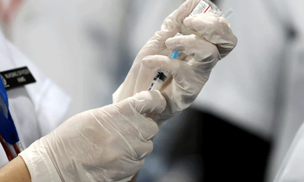 ഗർഭിണികൾക്ക് കോവിഡ് വാക്സിനെടുക്കാമെന്ന് കേന്ദ്രം ഗർഭിണികൾക്ക് കോവിഡ് വാക്സിനെടുക്കാമെന്ന് കേന്ദ്രം