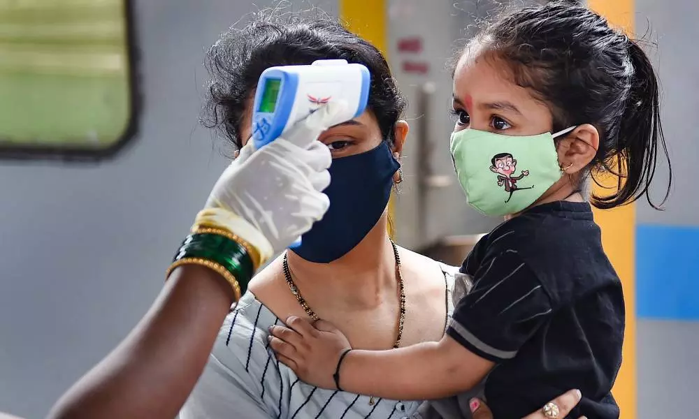 കോവിഡ് മൂന്നാം തരംഗം ഒന്നാം തരംഗത്തെക്കാള്‍ ചെറുതാകുമെന്ന് ഐസിഎംആര്‍ പഠനം