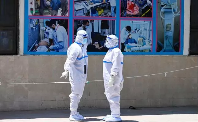 ഡെല്റ്റ പ്ലസ്: ആദ്യ മരണം മഹാരാഷ്ട്രയില്, പൂര്ണമായി അണ്ലോക്ക് ചെയ്യുന്നത് മാറ്റി ഡെല്റ്റ പ്ലസ്: ആദ്യ മരണം മഹാരാഷ്ട്രയില്, പൂര്ണമായി അണ്ലോക്ക് ചെയ്യുന്നത് മാറ്റി