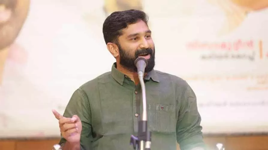 സാഹചര്യത്തിനനുസരിച്ച് തള്ളിപ്പറയും, ശേഷം ഇതേ പ്രതികളുടെ വീട്ടിൽ കല്യാണം നടത്താനും സി.പി.എം ഉണ്ടാകും വി.ടി ബൽറാം